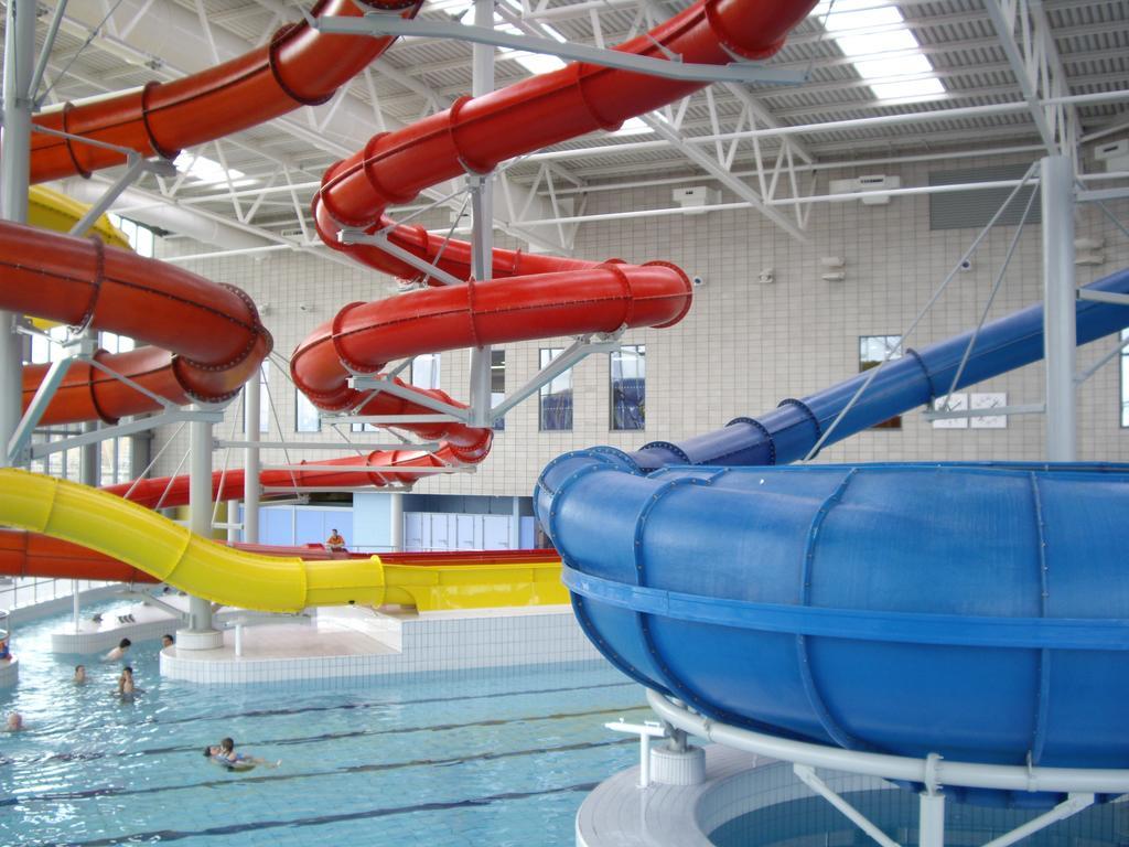Bayview Apartments Sports Village Cardiff Free Parking & Free Wi Fi Exterior foto